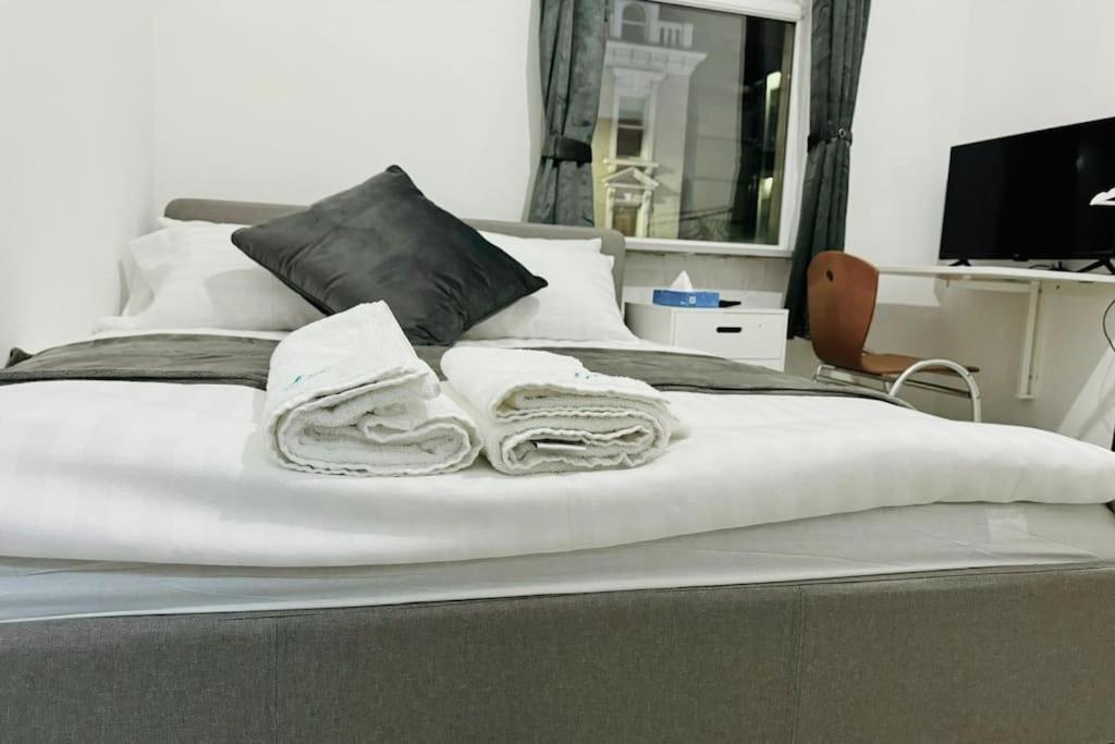 1 Bedroom Studio Next To King'S Cross St Pancreas Station London Exterior foto